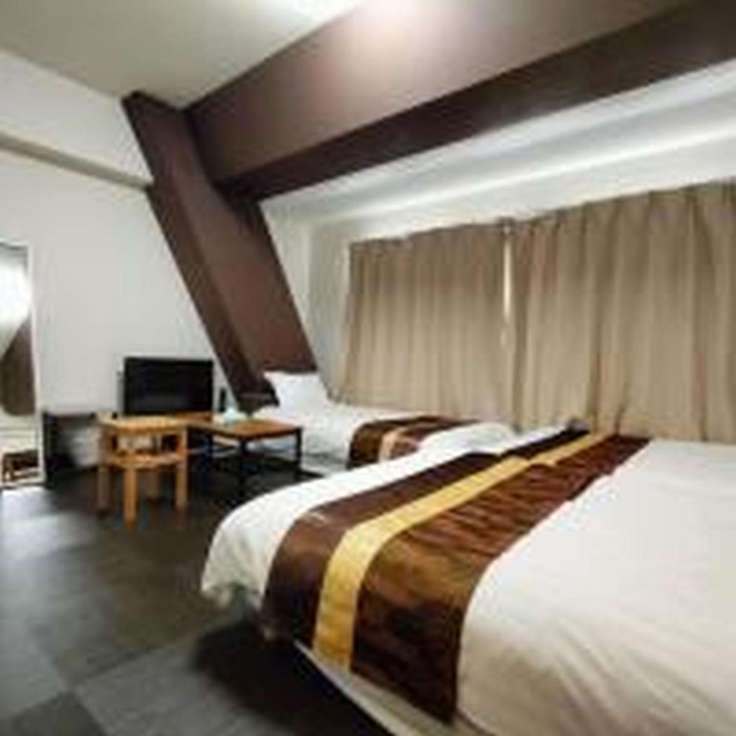 Appartement アルカディアef607